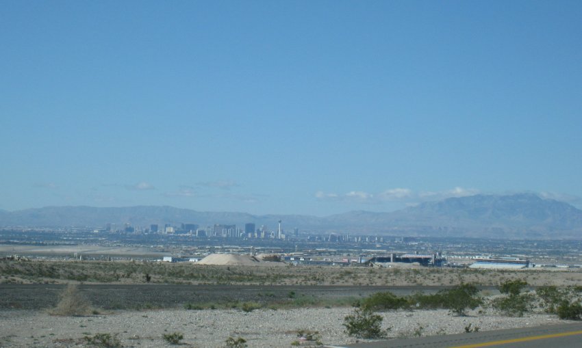 Vegas i det fjerne.jpg