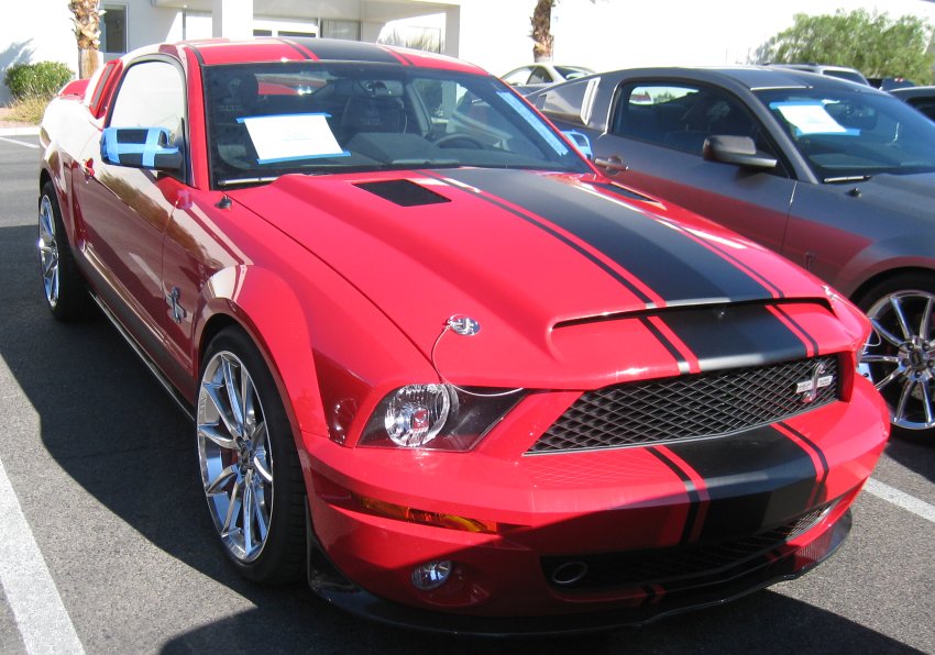 Super Snake rød.jpg