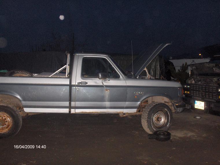 Ford F-250 XLT 001-forum.JPG
