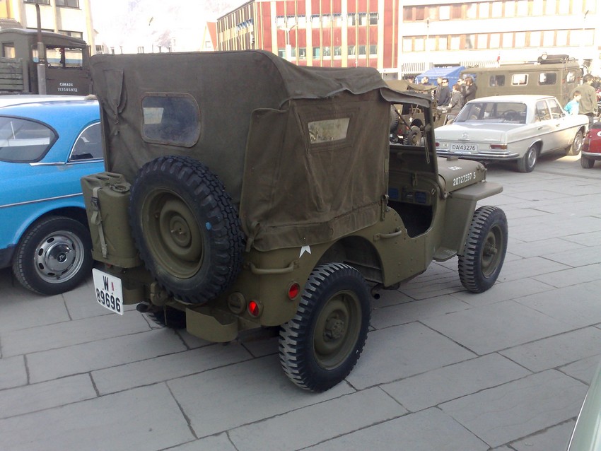 j1.jpg