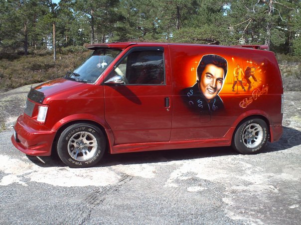 ELVIS.jpg