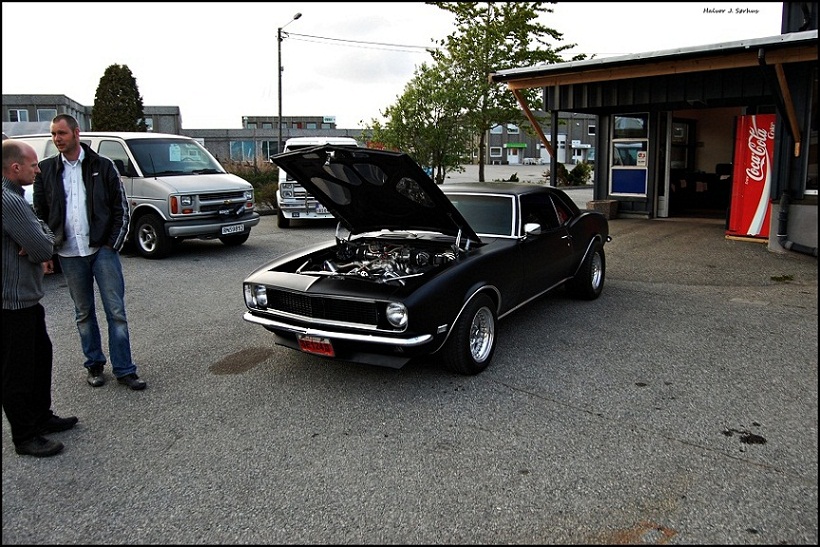 DSC_0274redlite.jpg