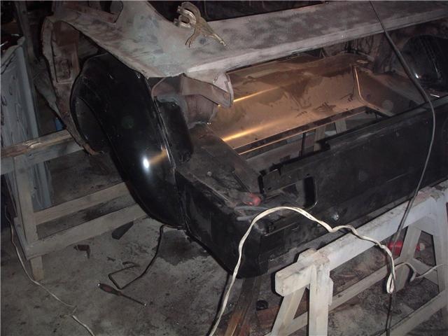 mustang2.jpg
