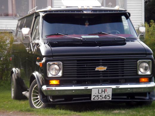 Van, front.jpg