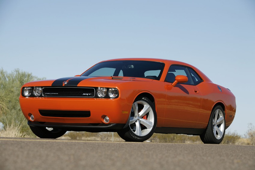 Dodge-Challenger-SRT8-092.jpg