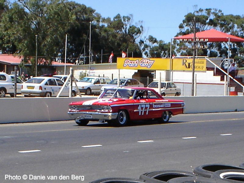 177_ford_galaxie_Racing.JPG