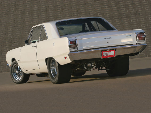 hrdp_0809_06_z+1969_dodge_dart+rear.jpg