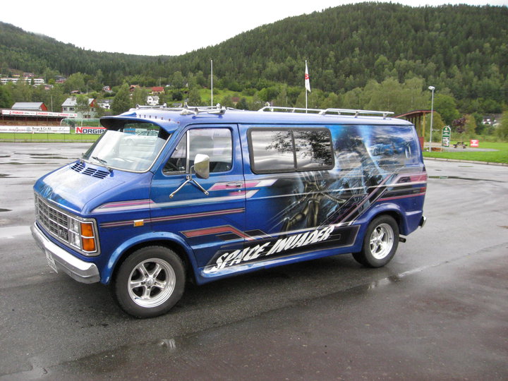 dodge3.jpg