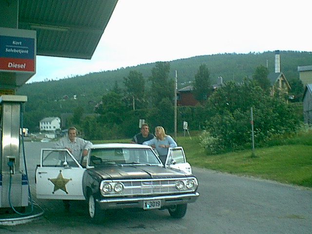 IMAGE002.JPG