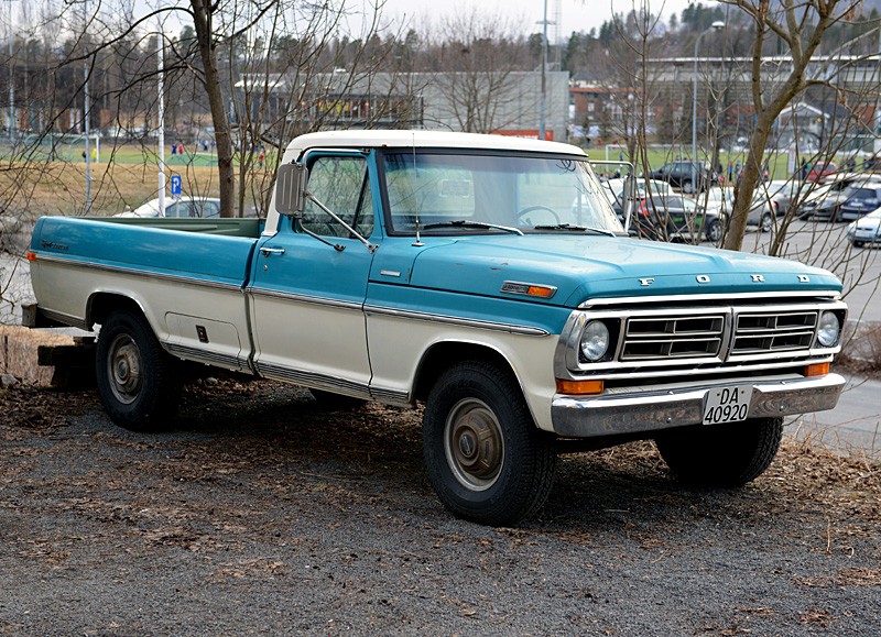 DSC_8870_800b.jpg