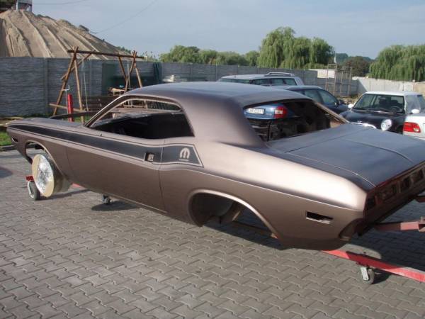 mopar8.jpg