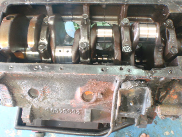 mopar2.JPG