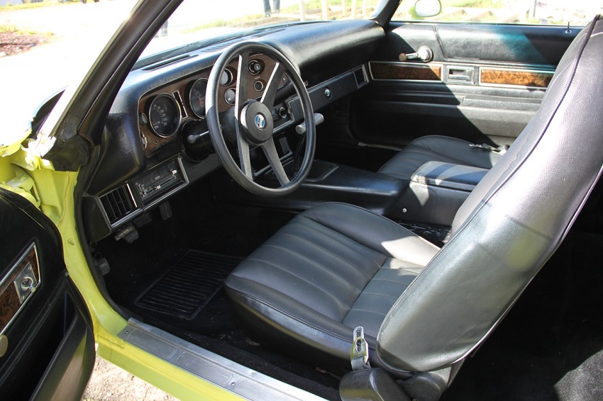 Interiør foran VS.JPG