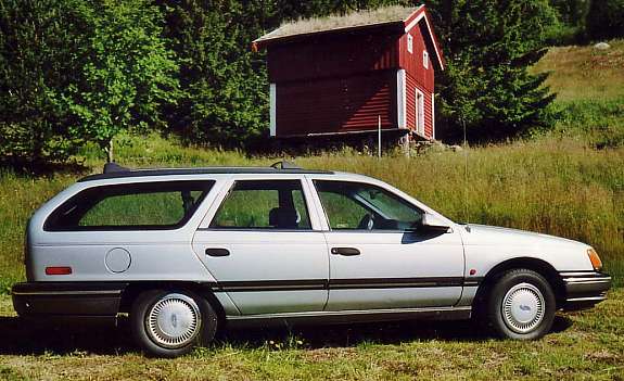 1990 Taurus GL...jpg