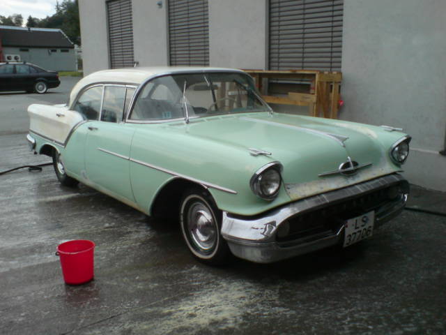57 Holiday 88 2.jpg