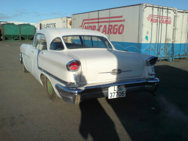 57 Holiday 88 1.jpg