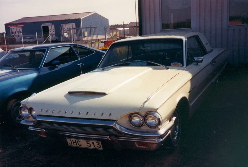 64 Thunderbird.JPG