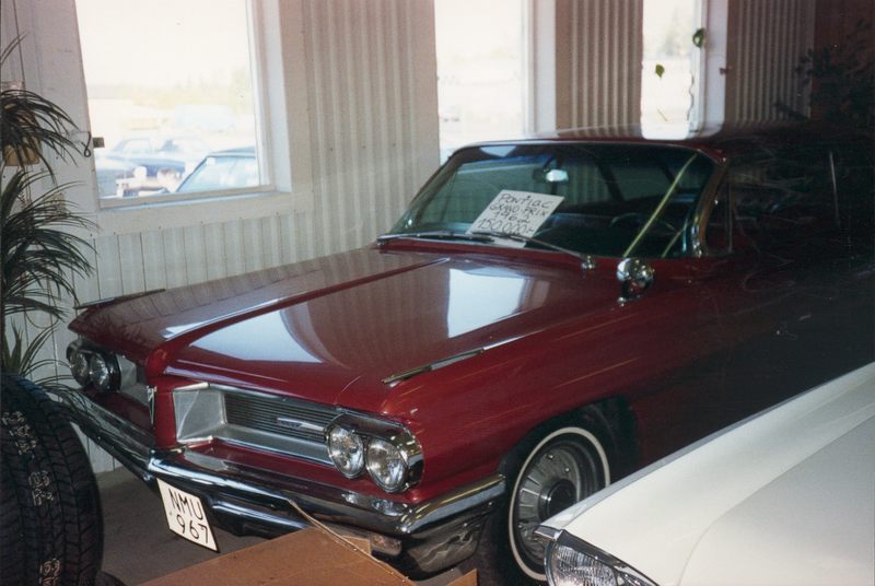 62 Pontiac Grand Prix.JPG