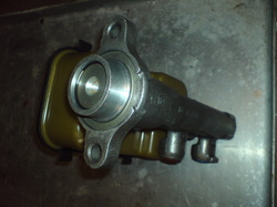 2233875_32 Cardomain.jpg