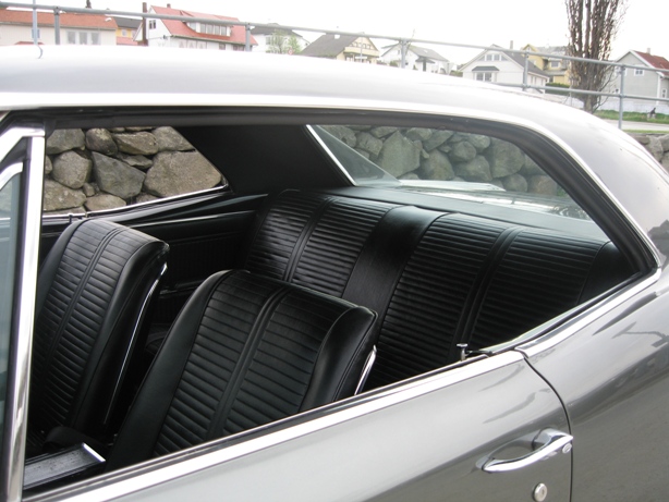 pontiacen_gto3.JPG