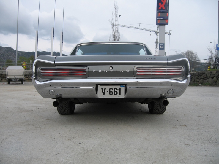 pontiacen_gto6.JPG