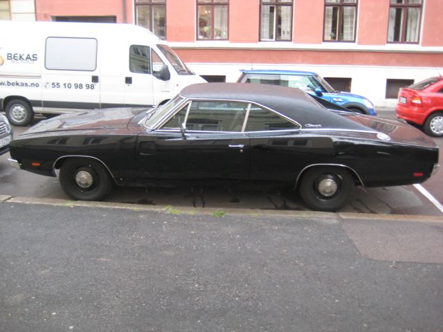 Charger3.jpg