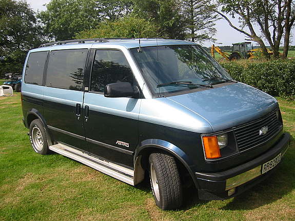 RF-hoyre1.jpg