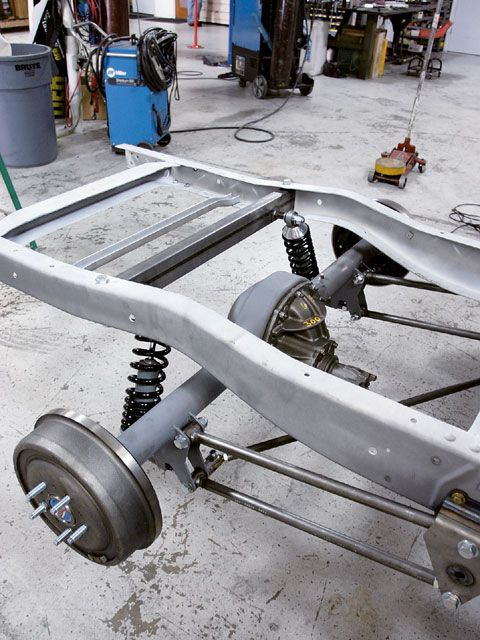 0604cct_02_z+tci_four_link_suspension+.jpg